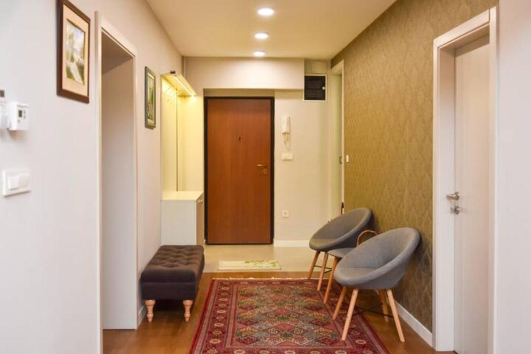 2Bdr Apt With Cathedral View - Excellent Location Apartment Sarajevo Exterior photo